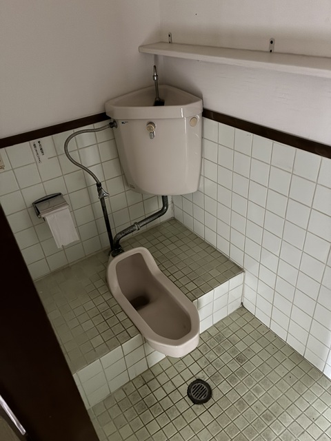 トイレ(内装) トイレ(内装)