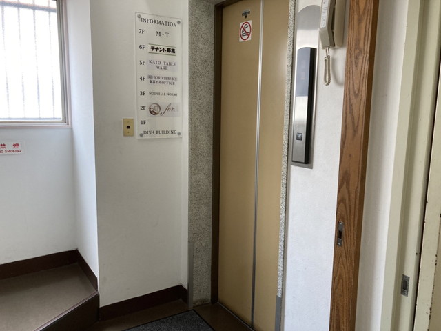 エレベータホール エレベータホール