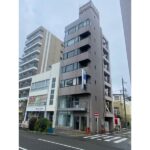 【サービス店やスクールにオススメ！：イズミヤビル：３階16.04坪】地下鉄東山線「新栄町」駅から徒歩５分！広小路通沿いのテナント物件をご紹介します！