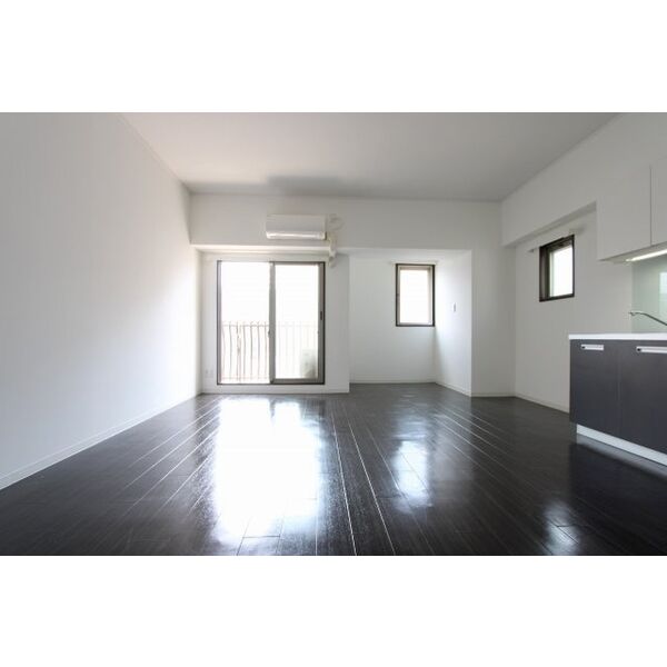 東区東桜1丁目 ヴィアーレアルベルゴ 内観① 東区東桜1丁目 ヴィアーレアルベルゴ 内観①