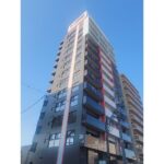 【クリニックや物販にオススメ！：さくらHills ROKUBAN Platinum Residence：1階41.92坪】地下鉄名港線「六番町」駅2番出口駅すぐ横！地下鉄駅出口直結の新築物件のご紹介です！