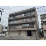 【サービス店やクリニックにオススメ！：リヴェール野立：１階48.43坪】地下鉄名港線「日比野」駅から徒歩9分！視認性の良い路面店のご紹介です！