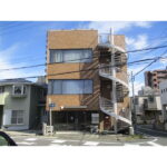 【塾やスクールにおすすめ！：オーライフ本山ビル：1階101号室14.97坪】地下鉄東山線・名城線「本山」駅から徒歩3分！希少エリアの路面店のご紹介です！