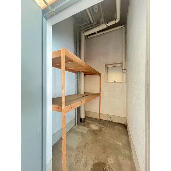 熱田区沢上1丁目 沢上店舗事務所 1階倉庫部分 熱田区沢上1丁目 沢上店舗事務所 1階倉庫部分