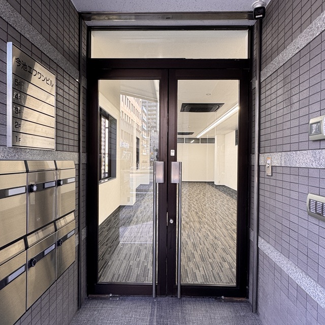 千種区今池4 今池エフワンビル 店舗入口(内装) 千種区今池4 今池エフワンビル 店舗入口(内装)