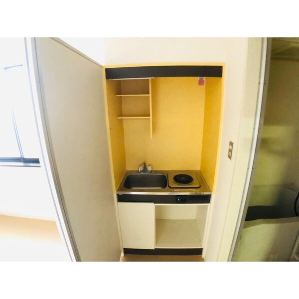 キッチン(内装) キッチン(内装)