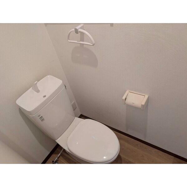 トイレ(内装) トイレ(内装)