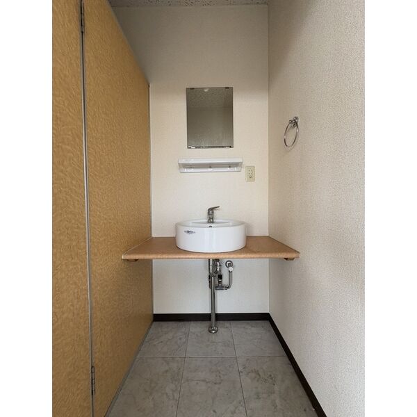洗面台(内装) 洗面台(内装)