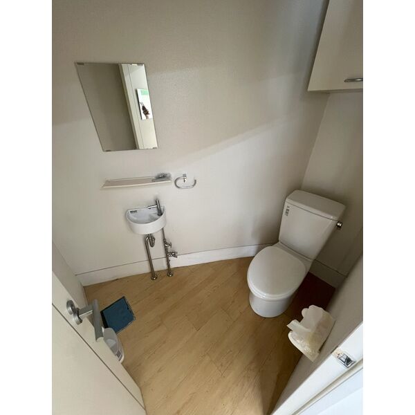 トイレ(内装) トイレ(内装)