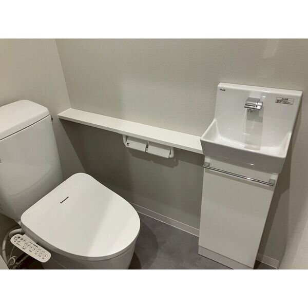 トイレ(内装) トイレ(内装)