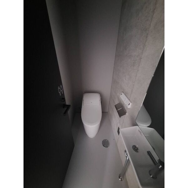 トイレ(内装) トイレ(内装)